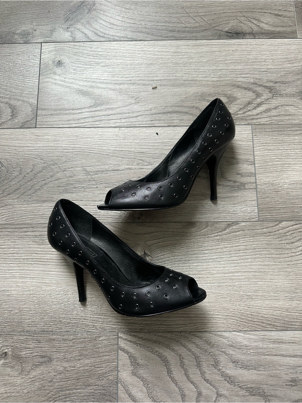 5th Avenue Peep Toe Heel